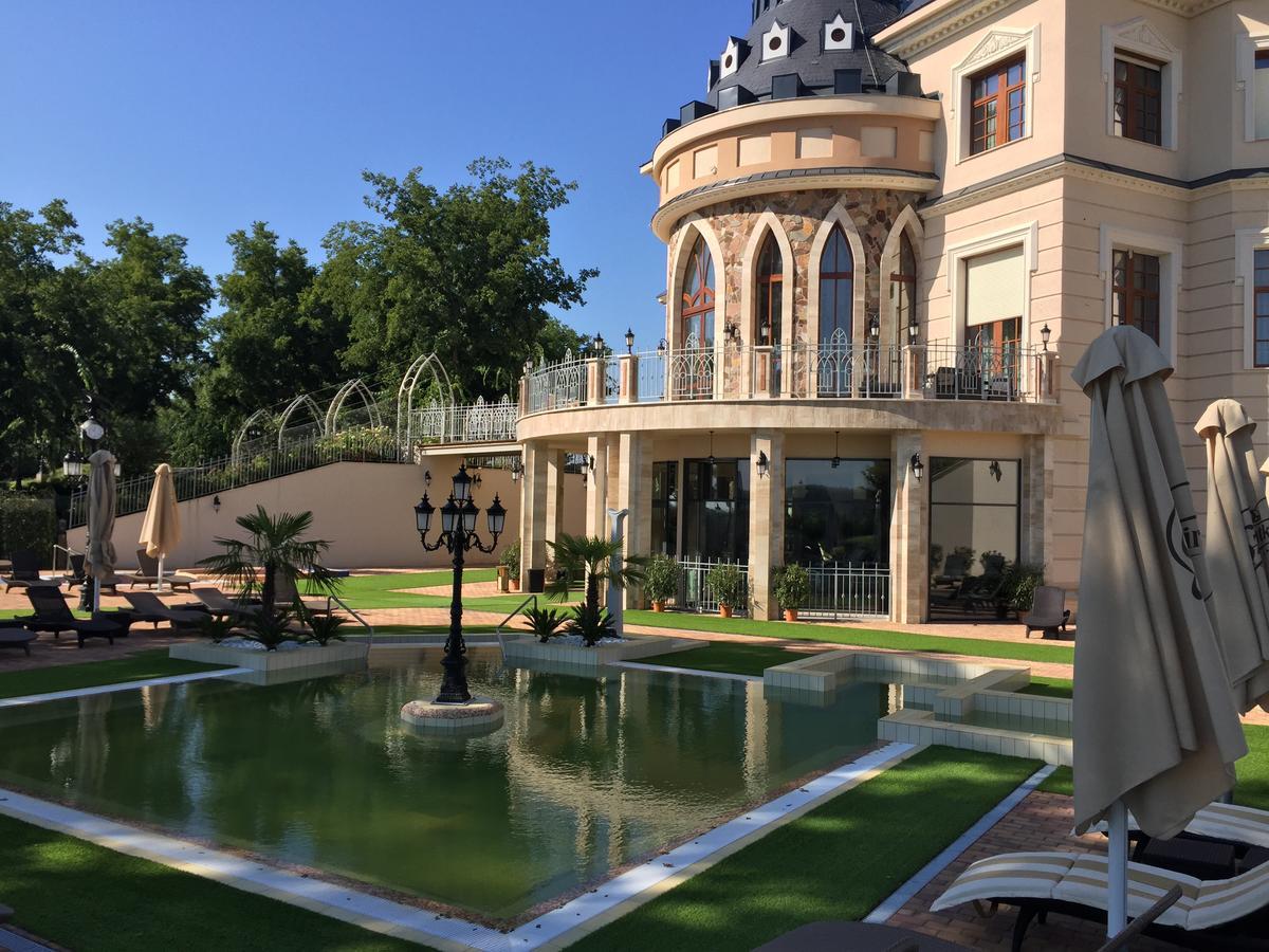 Borostyan Medhotel Nyiradony-Tamasipuszta Екстериор снимка